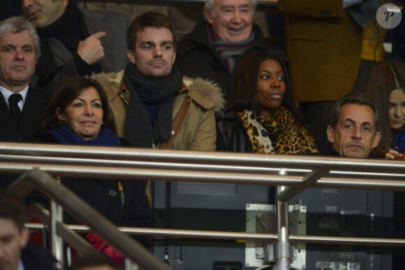 Anne Hidalgo et Nicolas Sarkozy lors du match entre le Paris SG et Nantes au Parc des Princes le 19 janvier 2014 à Paris