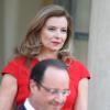 François Hollande et Valérie Trierweiler au palais de l'Elysée à Paris le 7 mai 2013.