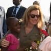 Valérie Trierweiler visite avec la ministre de la Francophonie Yamina Benguigui la "Cité de la Joie" près de Bukavu en République démocratique du Congo le 8 juillet 2013.