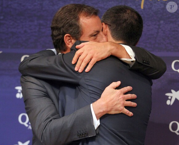 Sandro Rosell, président du FC Barcelone, annonce sa démission et passe la main à Josep Maria Bartomeu, vice-président, à Barcelone, le 23 janvier 2014.