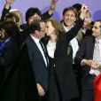 François Hollande et Valérie Trierweiler place de la Bastille le 6 mai 2012 au soir de la présidentielle