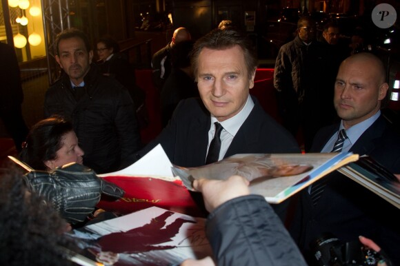 Liam Neeson arrivant à l'avant-première du film Non-Stop à Paris au Gaumont Opéra le 27 janvier 2014