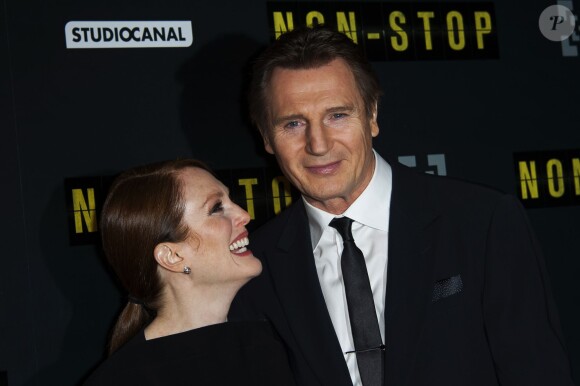 Julianne Moore et Liam Neeson lors de l'avant-première de Non-stop à Paris au Gaumont Opéra le 27 janvier 2014