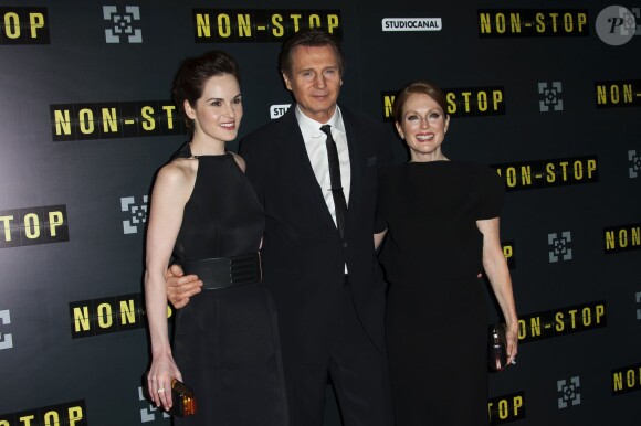 Julianne Moore, Michelle Dockery et Liam Neeson lors de l'avant-première du film Non-stop à Paris au Gaumont Opéra le 27 janvier 2014