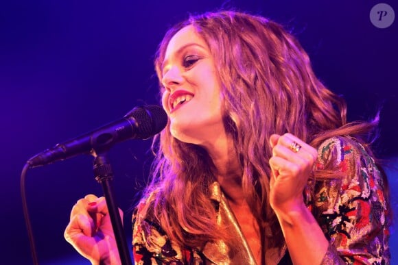 Vanessa Paradis en concert à Bordeaux, le 3 décembre 2013.