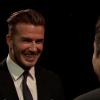 David Beckham, mort de rire devant Jimmy Fallon lors d'une partie de Egg Russian Roulette, sur le plateau du Late Night With Jimmy Fallon, le 31 janvier 2014
