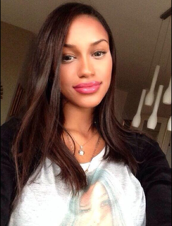 Fanny Neguesha, l'amour de Mario Balotelli, sur Twitter le 3 février 2014