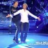 Ariane Massenet et Arthur lors de l'épreuve "Let's dance" de Vendredi Tout Est Permis, le vendredi 31 janvier 2014 sur TF1.
