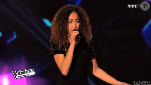 Najwa dans The Voice 3, le 8 février 2014 sur TF1.