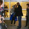 Victoria Beckham arrive à l'aéroport JFK de New York avec sa fille Harper dans les bras. Le 4 février 2014 
Photo exclusive