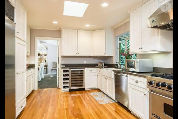 L'actrice Ashley Greene s'est offert une nouvelle résidence dans le très chic quartier de Beverly Hills pour la modique somme de 2,5 millions de dollars.