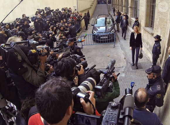 Cristina d'Espagne au tribunal de Palma de Majorque le 8 février 2014 pour être entendue par le juge José Castro dans le dossier Noos.