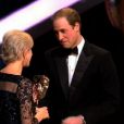 Le prince William, président de la BAFTA, a remis le 16 février 2014 le Fellowship Award à Dame Helen Mirren lors de la cérémonie des BAFTA Awards
