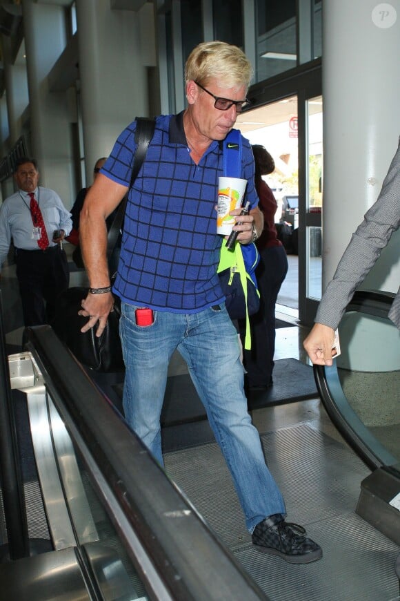 Joe Simpson à l'aéroport de Los Angeles, le 7 août 2013.
