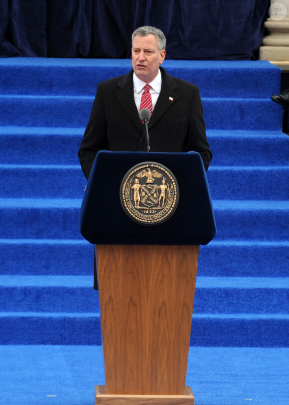 Bill de Blasio lors de son intronisation par Bill Clinton, à New York, le 1er janvier 2014.