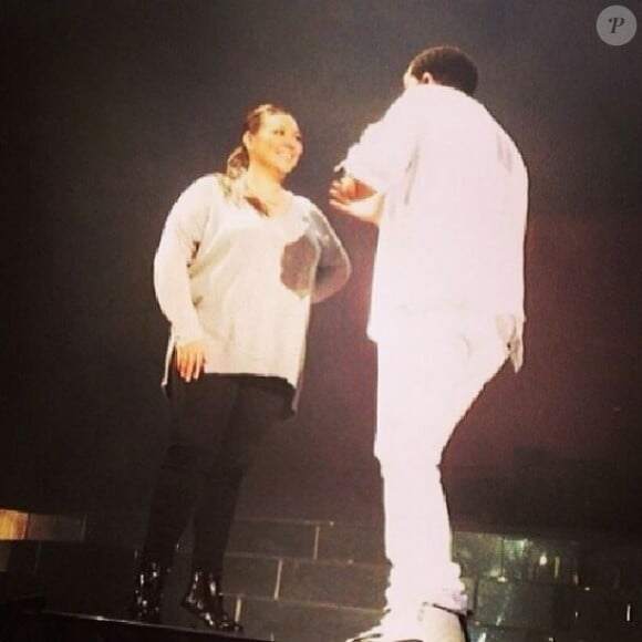 Drake a également fait monter sur scène Jenifer Rosales, la meilleure amie et assistante de Rihanna. Paris, le 25 février 2014.