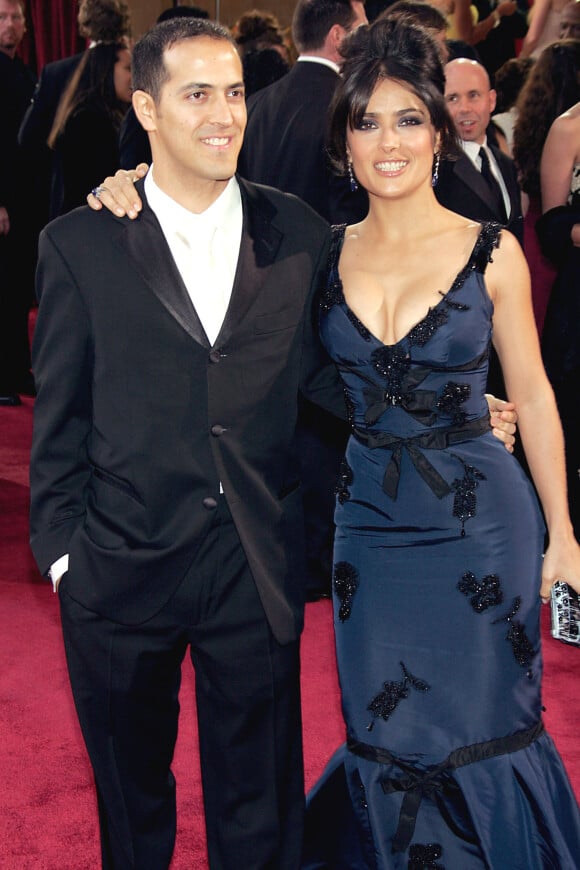Salma Hayek et son frère Sami Hayek aux Oscars 2005.