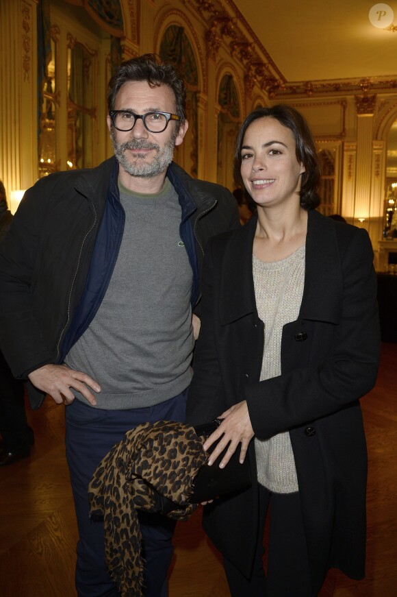 Michel Hazanavicius et sa femme Bérénice Bejolorsque le cinéaste iranien Asghar Farhadi a été décoré Officier de l'ordre des Arts et des Lettres au ministère de la Culture à Paris le 27 février 2014