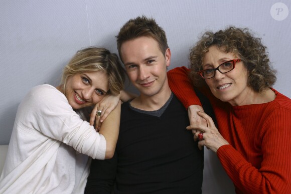 Amandine Bourgeois, Mireille Dumas et Cyril Feraud, réunis avant l'Eurovision, le 7 mai 2013.