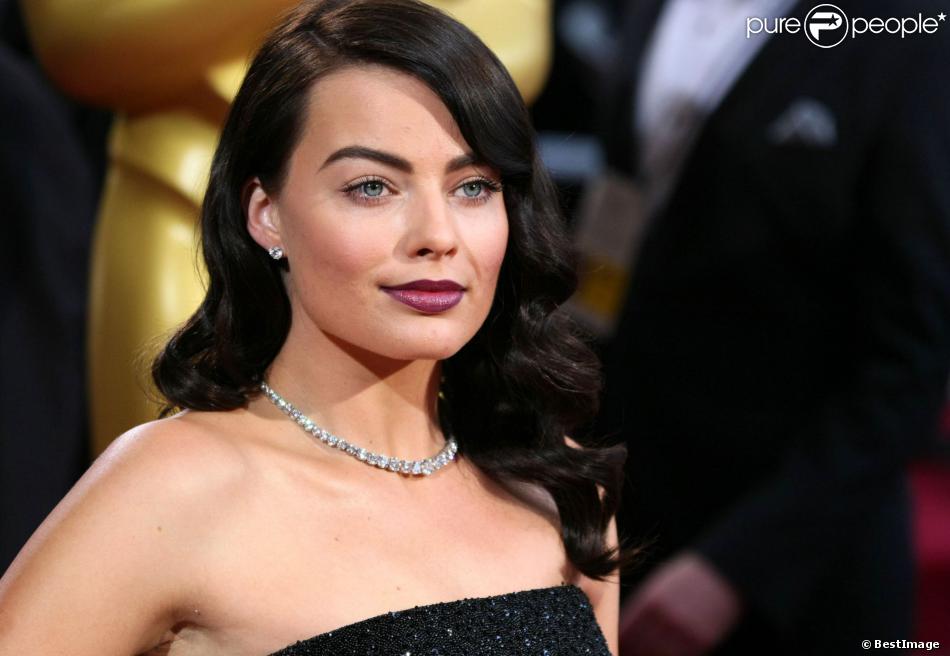 Margot Robbie brune Nouveau look de la bombe du Loup de Wall Street