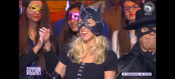 Enora Malagré déguisée en Catwoman (Touche pas à mon poste, le mardi 4 mars 2014 sur D8.)