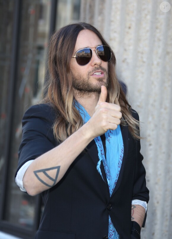 Jared Leto arrivant au défilé de mode "Miu Miu", collection prêt-à-porter automne-hiver 2014-2015, à Paris le 5 mars 2014