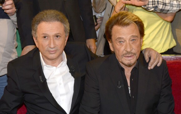 Michel Drucker et Johnny Hallyday - Enregistrement de l'émission "Vivement Dimanche" à Paris le 14 mars 2014. L'émission sera diffusée ce dimanche 16 Mars.14/03/2014 - Paris