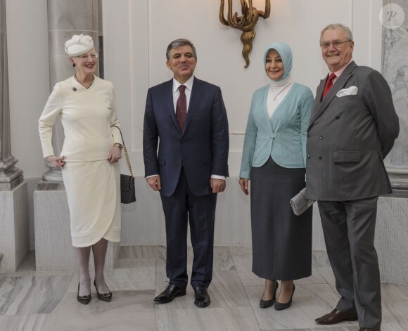 Visite officielle du président turc Abdullah Gül et son épouse Hayrünnisa au Danemark, reçus par la reine Margrethe II et le prince consort Henrik au palais royal Amalienborg à Copenhague le 17 mars 2014