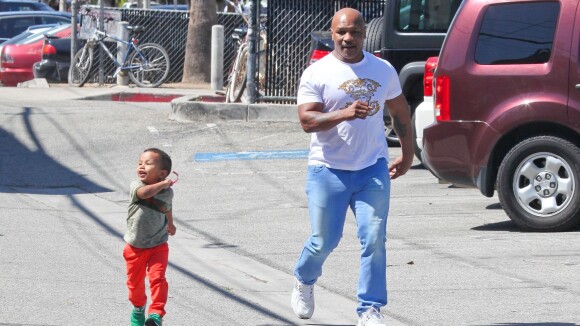 Mike Tyson: Papa poule et généreux avec son fils, sous les yeux de sa belle Kiki