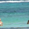 Julio Iglesias et sa femme Miranda en vacances à Punta Cana en 2006