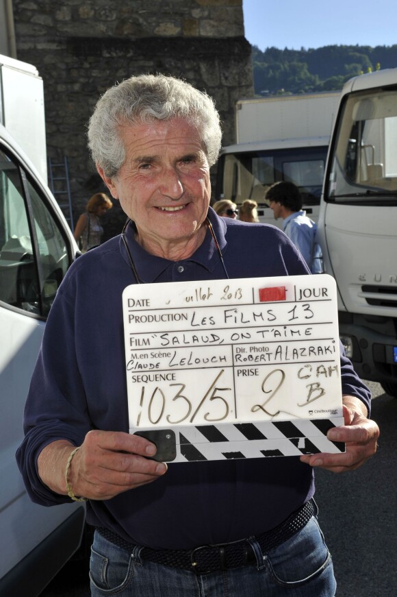 Claude Lelouch sur le tournage du film Salaud on t'aime à Saint-Gervais-les-Bains le 31 juillet 2013