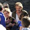 Sandrine Bonnaire, Johnny Hallyday lors du tournage du film de Claude Lelouch 'Salaud, on t'aime' à Saint-Gervais-les-Bains le 31 juillet 2013