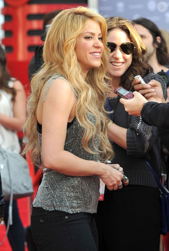 Shakira fête la sortie de son album lors d'un événement iHeartRadio à Burbank, le 24 mars 2014.