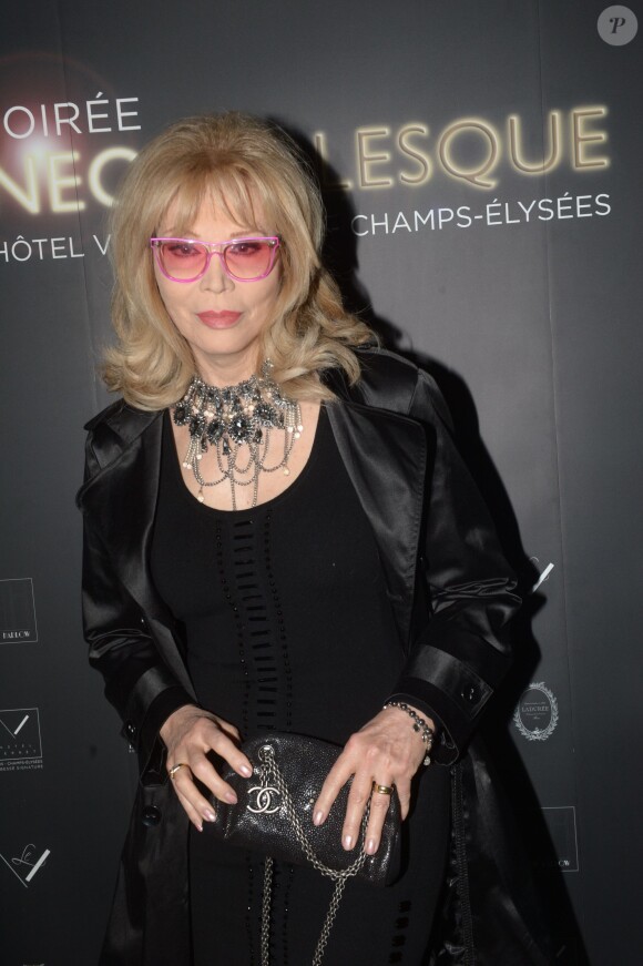 Amanda Lear - Soirée Néo Burlesque à l'hôtel Vernet à Paris le 20 mars 2014.