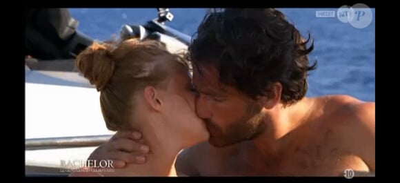 Paul embrasse tendrement Megghann(Bachelor, le Gentleman célibataire - épisode 6 diffusé sur NT1 le lundi 31 mars 2014.)