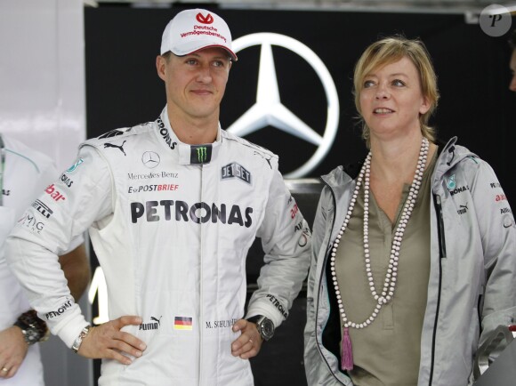 Michael Schumacher et sa manager Sabine Kehm lors du Grand Prix du Brésil le 25 novembre 2012