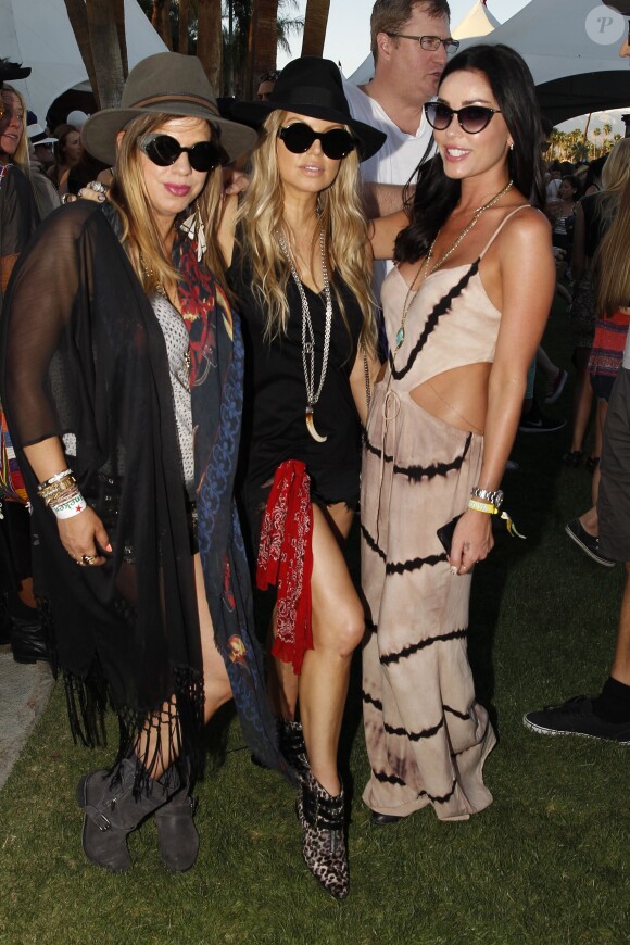 Fergie avec Jasmine Waltz lors du 1er jour du Festival de Coachella à Indio, le 11 avril 2014.