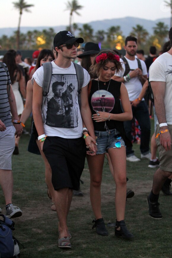 Sarah Hyland et Matt Prokop lors du 1er jour du Festival de Coachella à Indio, le 11 avril 2014.