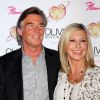 Olivia Newton-John et John Easterling pour le lancement de son show Summer Nights, à l'hôtel Flamingo de Las Vegas, le vendredi 11 avril 2014.