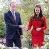 Le prince William et Kate Middleton inauguraient conjointement l'espace visiteurs des Jardins botaniques de Christchurch, en Nouvelle-Zélande, le 14 avril 2014.