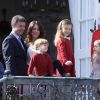 Frederik et Mary de Danemark avec leurs enfants Christian, Isabella et les jumeaux Vincent et Joséphine. La famille royale de Danemark fêtait les 74 ans de la reine Margrethe II au château de Marselisborg, à Aarhus, le 16 avril 2014.