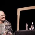 La reine Margrethe II de Danemark en conférence de presse au théâtre d'Aarhus le 15 avril 2014 pour sa nouvelle pièce