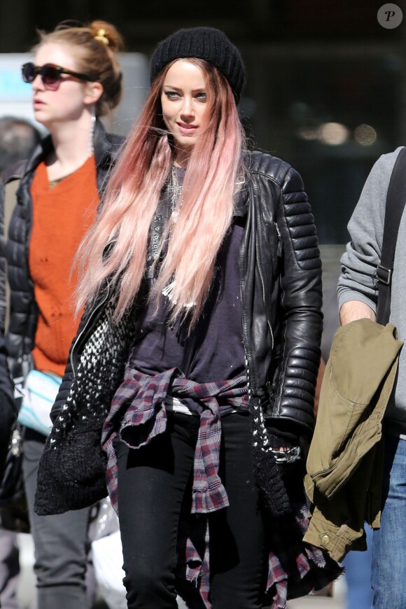 Amber Heard sur le tournage de When I Live My Life Over Again à New York, le 21 avril 2014.