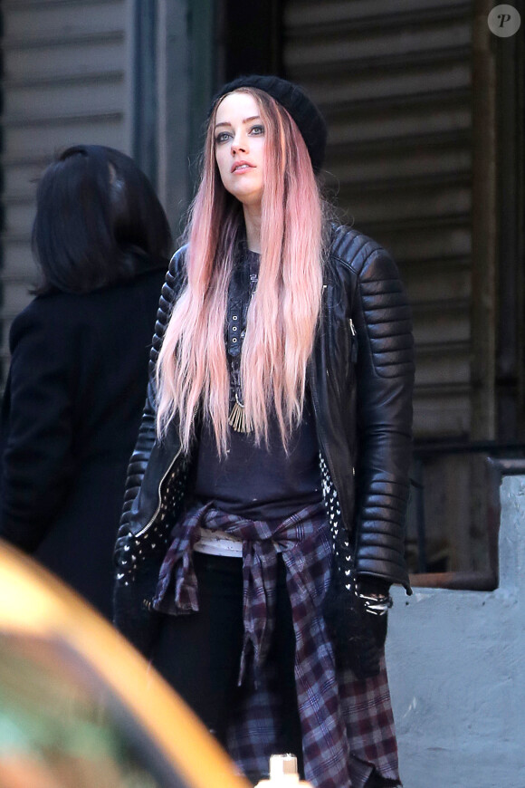 Amber Heard sur le tournage de When I Live My Life Over Again à New York, le 21 avril 2014.