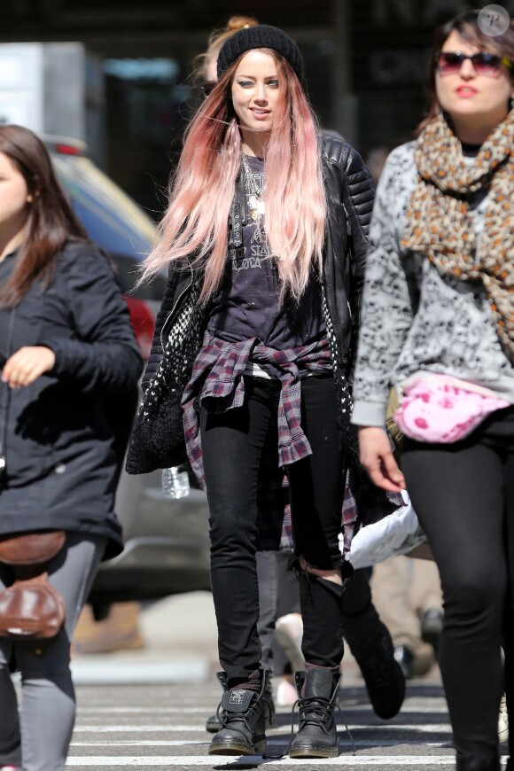 Amber Heard sur le tournage de When I Live My Life Over Again à New York, le 21 avril 2014.