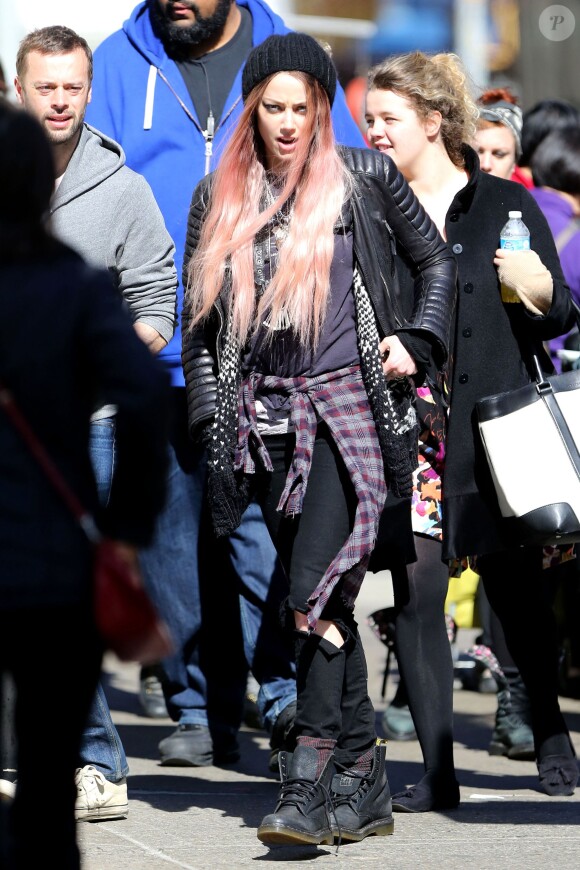 Amber Heard sur le tournage de When I Live My Life Over Again à New York, le 21 avril 2014.
