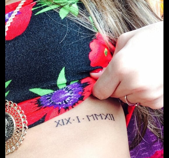 Tal dévoile son mystérieux nouveau tatouage sur son compte Instagram.