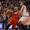 Nene Hilario et Joakim Noah lors de Chicago Bulls contre Washington Wizards à Chicago, le 22 avril 2014. 