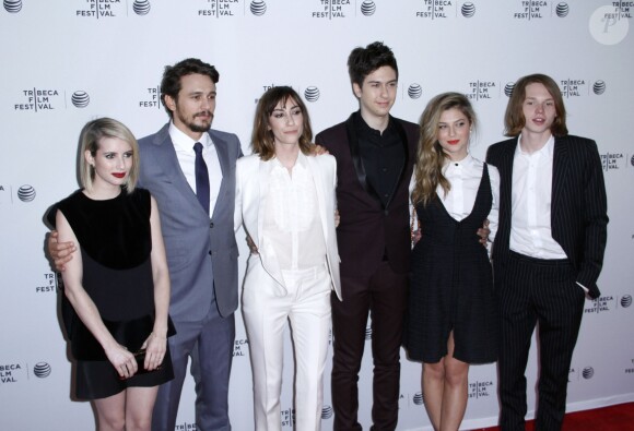Emma Roberts, James Franco, Gia Coppola, Nat Wolff, Zoe Levin et Jack Kilmer lors de la projection de Palo Alto au TriBeCa Film Festival, New York, le 24 avril 2014.