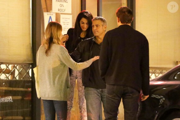 Exclusive - George Clooney et Amal Alamuddin ont dîné avec leurs amis John Krasinski et Emily Blunt à Los Angeles le 27 mars 2014